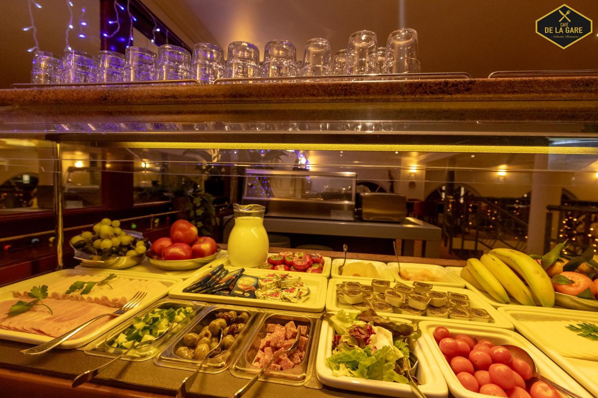 Hotel Malon Левен Екстер'єр фото