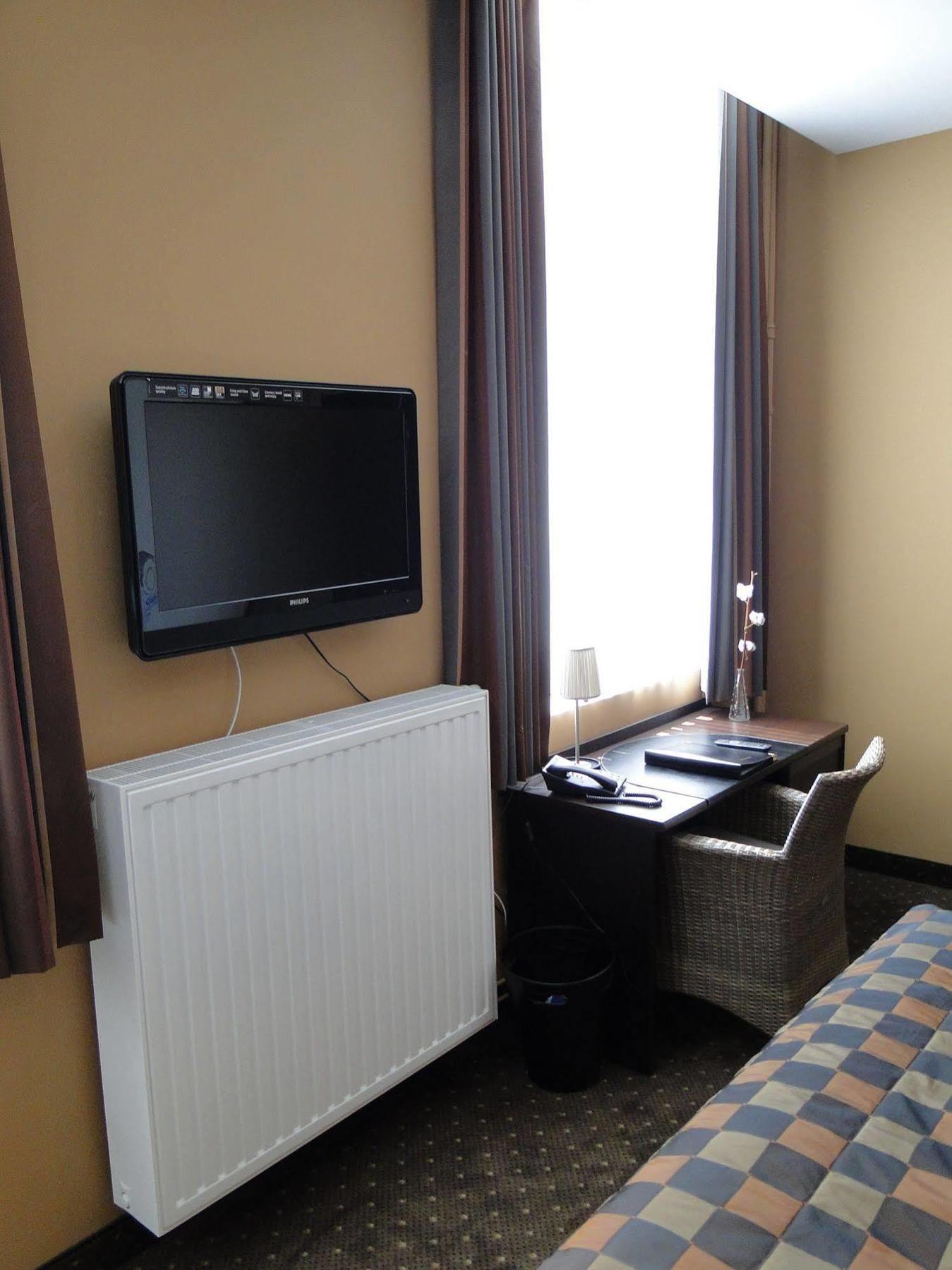 Hotel Malon Левен Екстер'єр фото